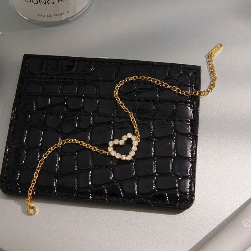 Elara Diamond Heart Gold Bracelet