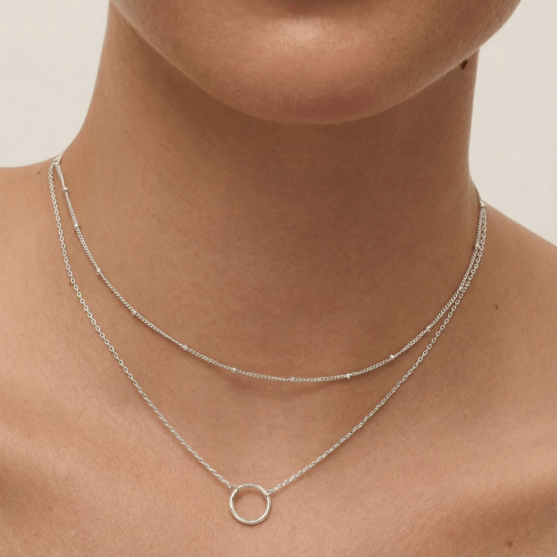 Minimal Duo Layered Necklace