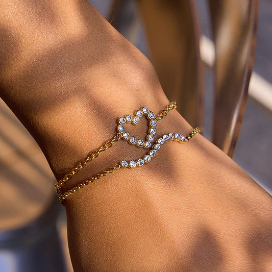 Elara Diamond Heart Gold Bracelet