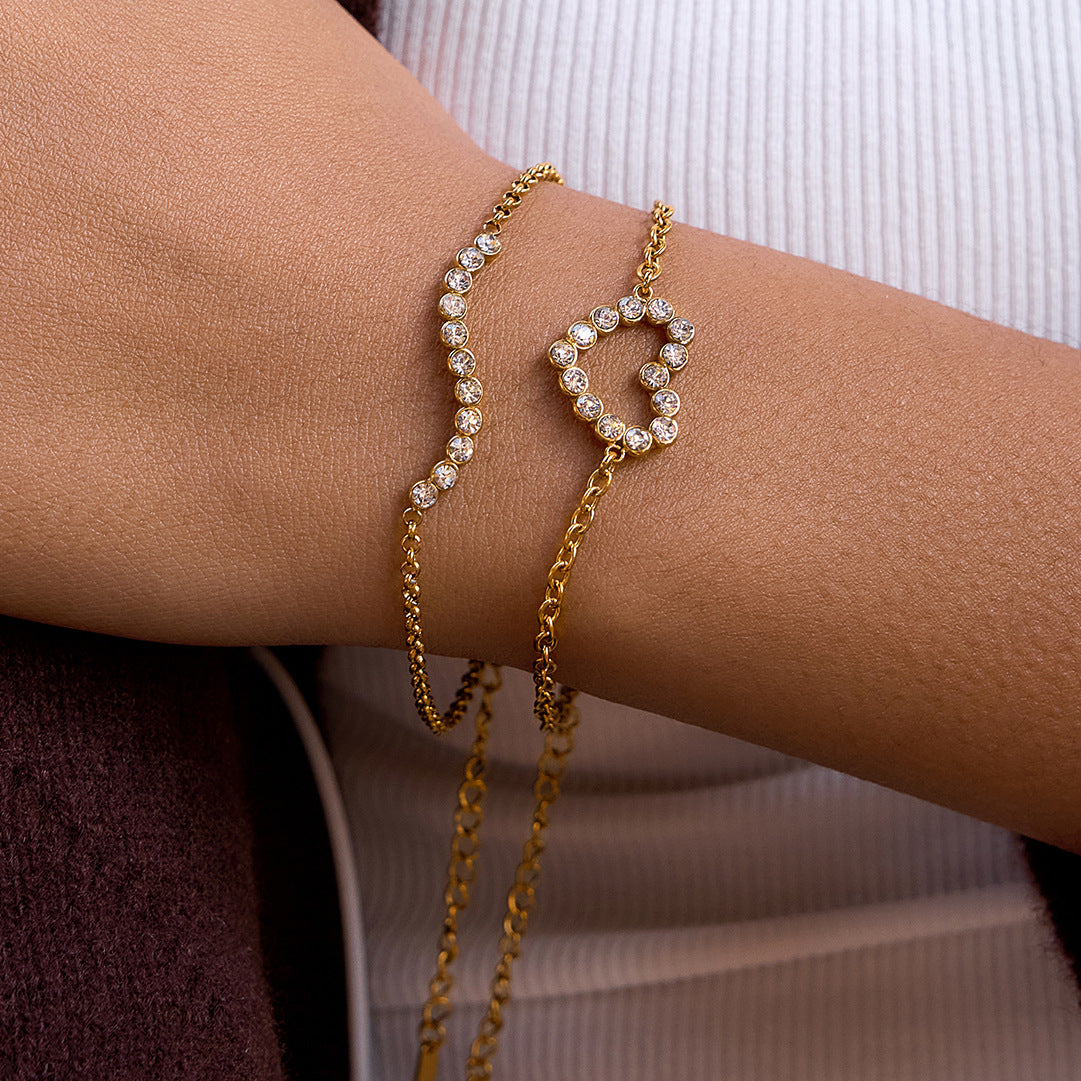 Elara Diamond Heart Gold Bracelet