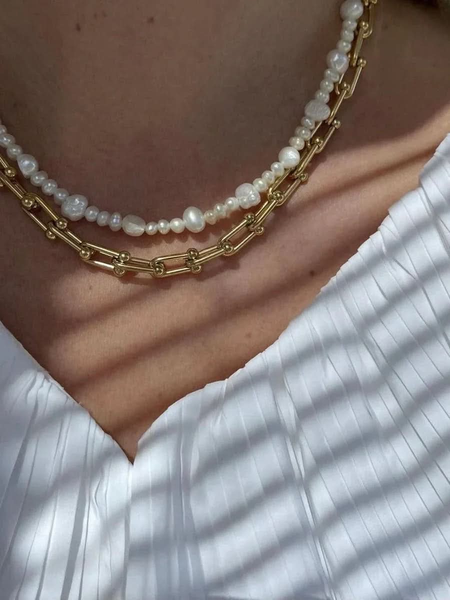 Arc Link Chain Necklace